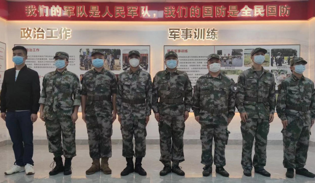 疫情抗擊 民兵擔(dān)當(dāng)——白云山光華公司基干民兵榮獲廣州市2022年度“優(yōu)秀民兵”稱號(hào)