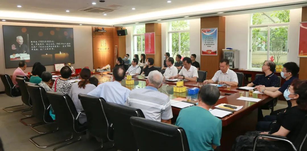 勞模精神永放光芒——深切悼念全國勞動(dòng)模范陳雨池同志